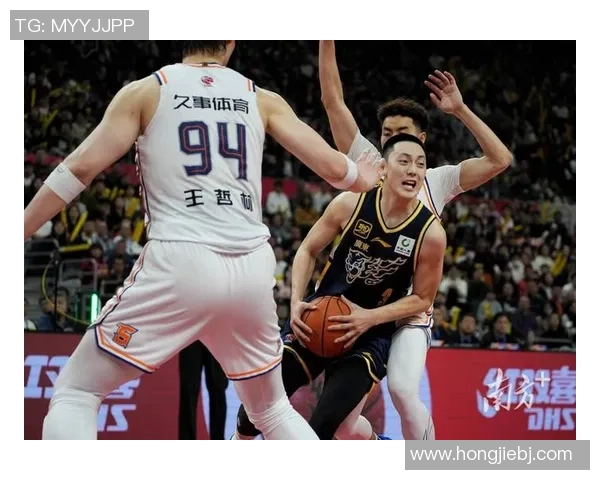 2015年CBA季后赛北京队对阵广东队首场雪战精彩回顾与赛后分析