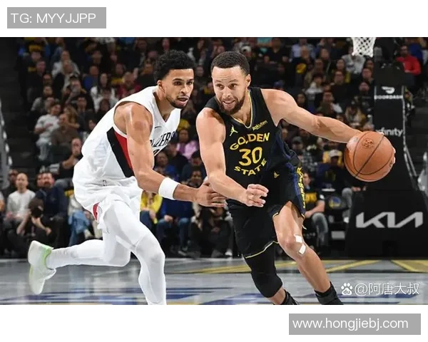 库里封神难救主!勇士113:123惜败戏法,孤单神射空砍34分 库里封神难救主!勇士113:123惜败戏法,孤单神射空砍34分